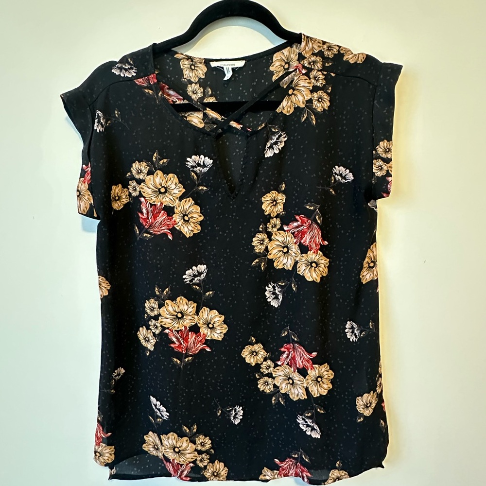 Maurice’s Floral Black Women's Top Size Small Black Gold Pink